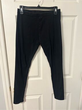 Women’s Victoria's Secret Black Stretch Leggings, Medium Short